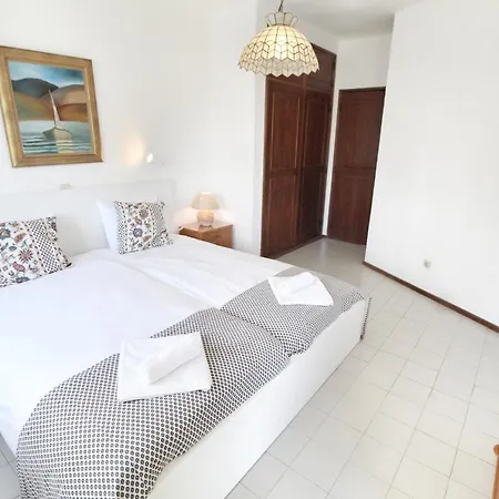 Holiday home Typical Portuguese Beach House Just 88m To The Beach Porches (Algarve)